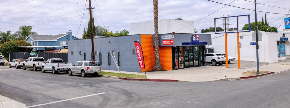 More Photos Of 18738 Sherman Way, Reseda Storefront For Sale