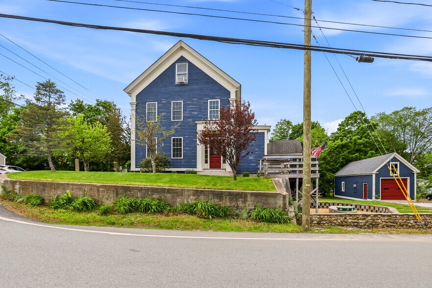 More Photos Of 1 Old Manchester Rd, Raymond Multifamily For Sale