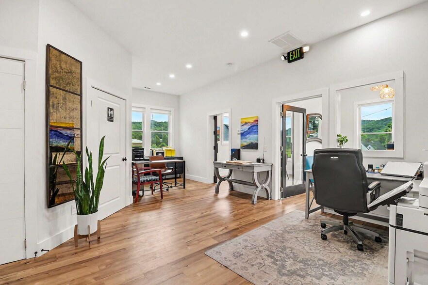 More Photos Of 25 Valley St, Clayton Office Residential For Sale