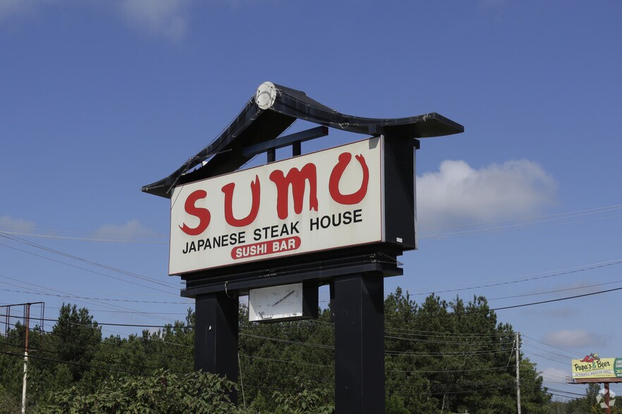 More Photos Of 316 Pearman Dairy Rd, Anderson Restaurant For Lease