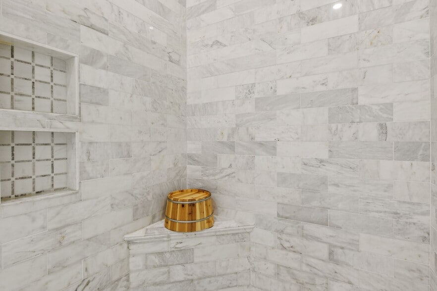 More Photos Of 114-116 E Main St, Penn Yan Storefront Retail Residential For Sale