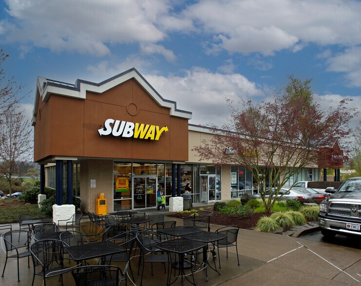 More Photos Of 1885 Blankenship Rd, West Linn General Retail For Lease