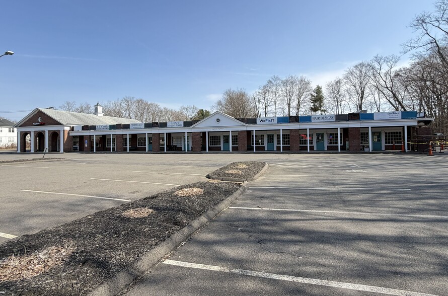 Primary Photo Of 1715 Foxon Rd, North Branford Unknown For Lease