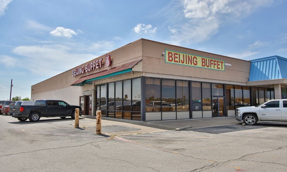 More Photos Of 121 State Highway 35 N, Port Lavaca Unknown For Lease