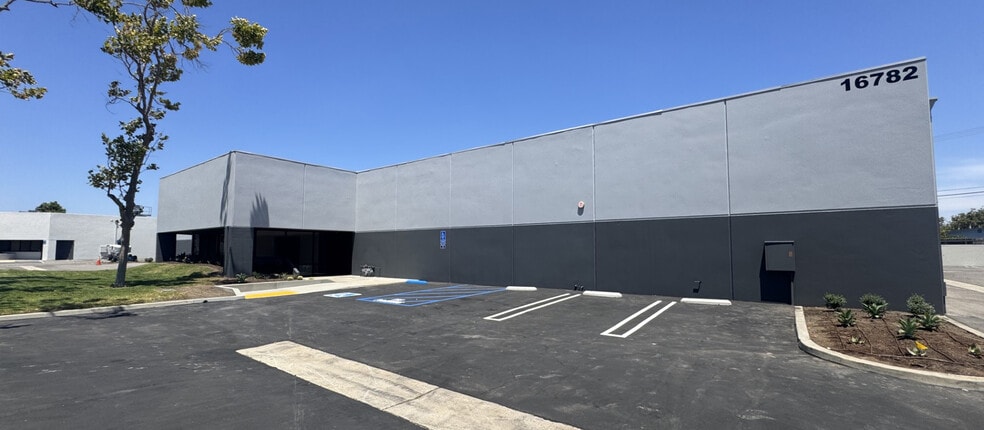 Primary Photo Of 16752-16782 Burke Ln, Huntington Beach Light Manufacturing For Lease
