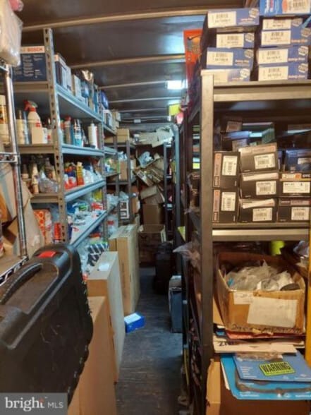 More Photos Of 120 E Market St, Hallam Auto Repair For Sale