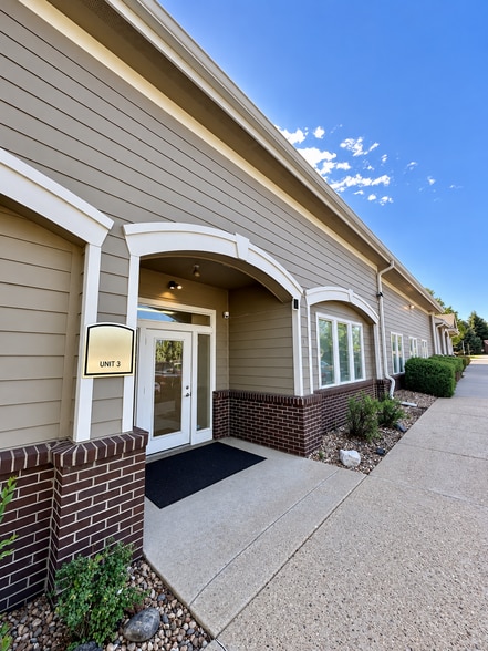 More Photos Of 2230 S Fraser St, Aurora Medical For Sale