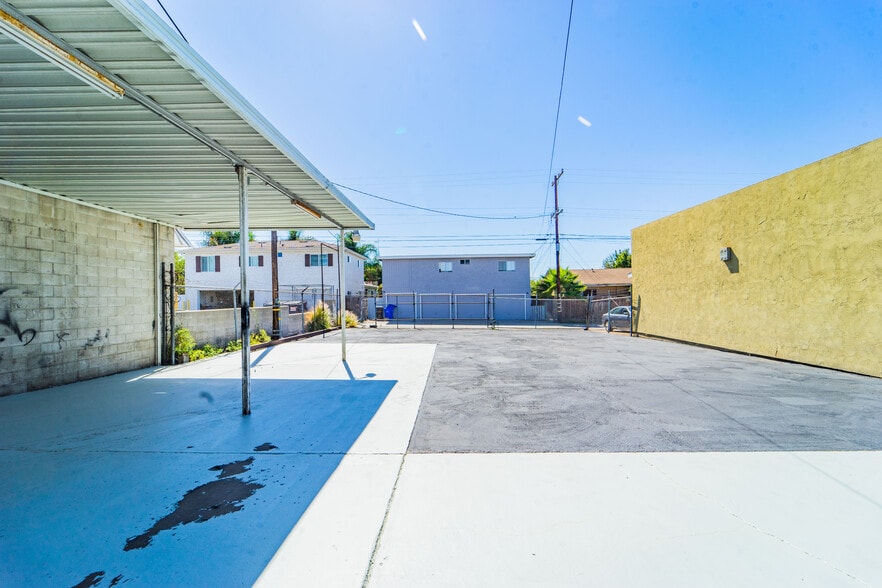 More Photos Of 7075 El Cajon Blvd, San Diego Auto Repair For Sale