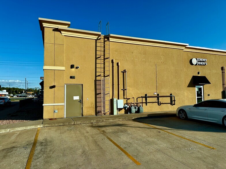 More Photos Of 5015 Hinkleville Rd, Paducah Restaurant For Lease