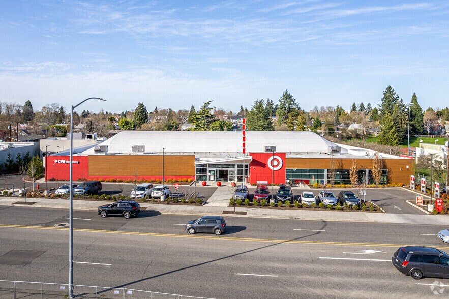More Photos Of 3031 SE Powell Blvd, Portland Freestanding For Lease