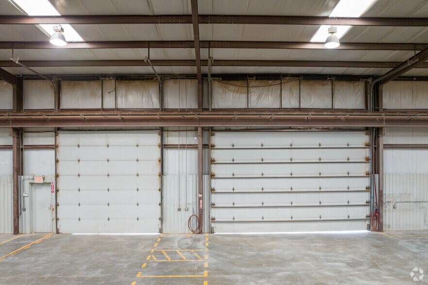 More Photos Of 8801 W County Road 127, Midland Warehouse For Lease