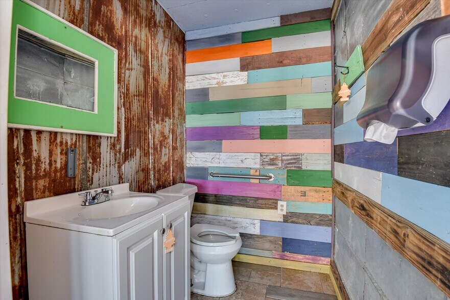 More Photos Of 3472 Bethany Church Rd, Lincolnton Freestanding For Sale