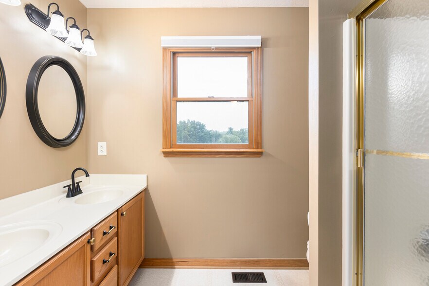 More Photos Of 11578 Duncan Plains Rd, Johnstown Specialty For Sale