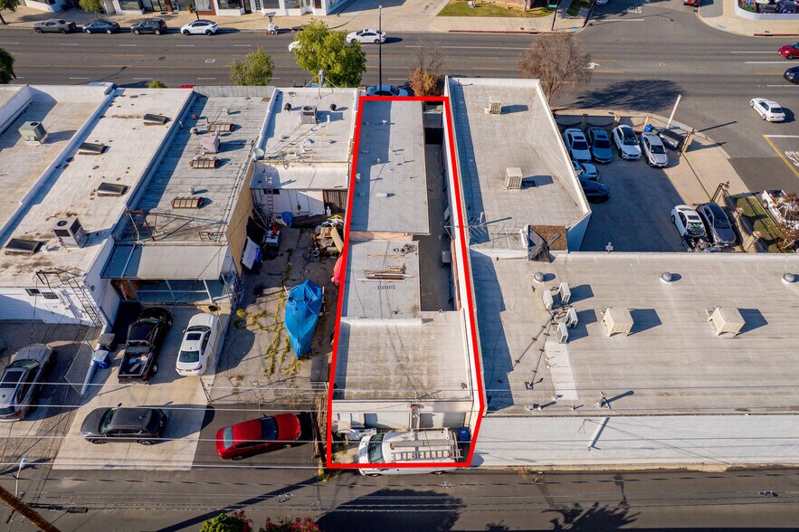 More Photos Of 2304-2306 Burbank blvd, Burbank Office Residential For Sale