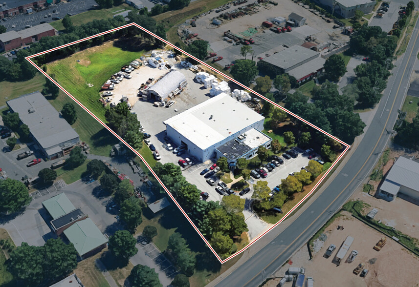 More Photos Of 1201 Middle River Rd, Middle River Warehouse For Lease