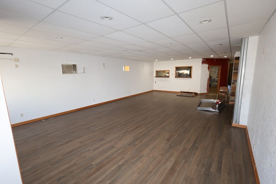 More Photos Of 101 W Main St, Syracuse Storefront Retail Residential For Sale