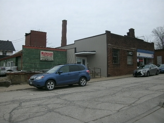 Primary Photo Of 110-112 Watrusa Ave, Wadsworth Freestanding For Lease
