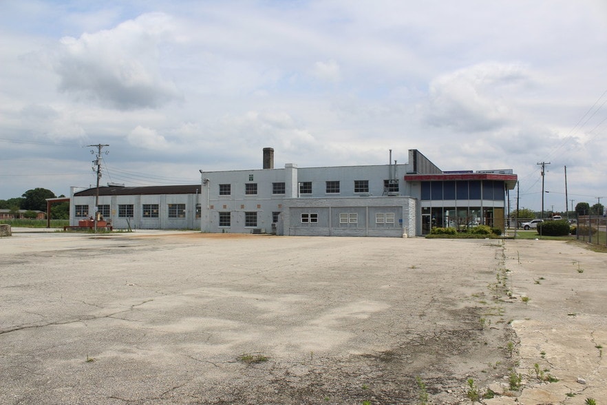 More Photos Of 1400 Dr Martin Luther King Jr Blvd, Kinston Industrial For Sale