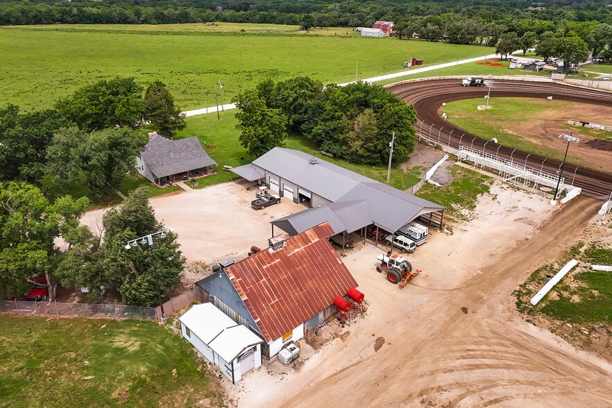 More Photos Of 1663 Georgia Rd, Humboldt Specialty For Sale