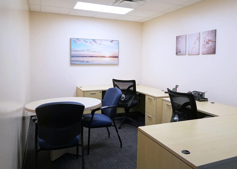 More Photos Of 17 S Dewey Ave, Oklahoma City Coworking Space