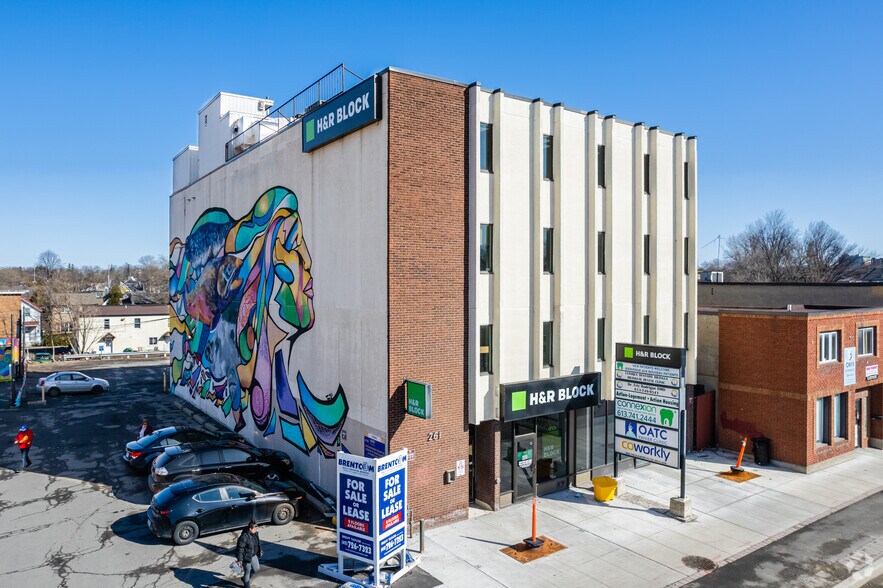 Primary Photo Of 259-261 Montreal Rd, Ottawa Office For Lease