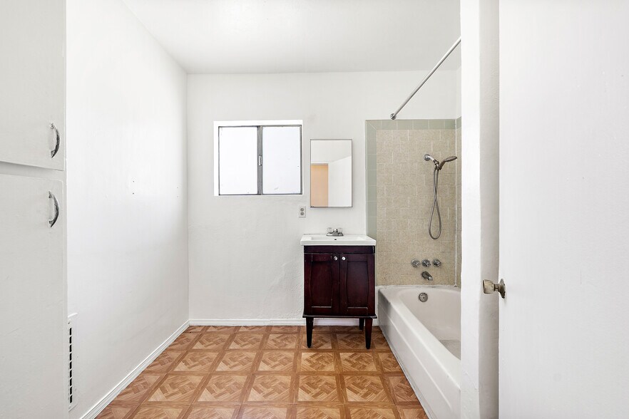 More Photos Of 3151 Del Mar Ave, Rosemead Apartments For Sale