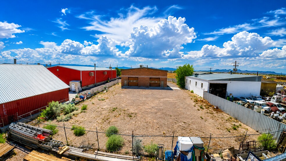 More Photos Of 1144 N Airport Rd, Cedar City Warehouse For Lease