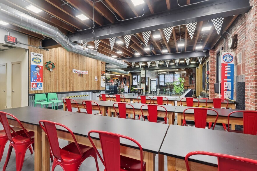 More Photos Of 2595 Yardville Hamilton Square Rd, Hamilton Office For Sale