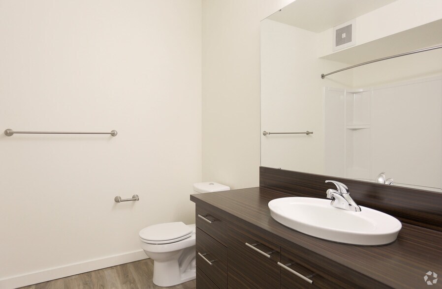 More Photos Of 3850 N Mississippi Ave, Portland Apartments For Lease