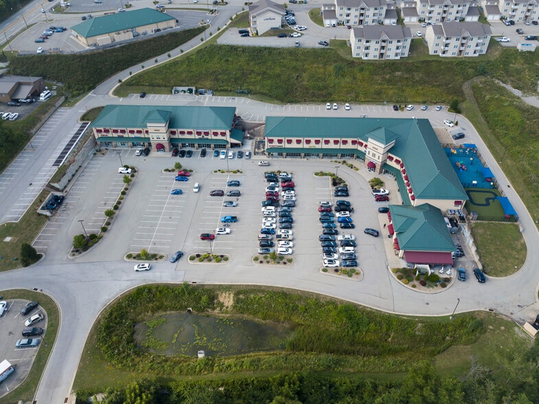 More Photos Of 2000 Park Place Dr, Washington Unknown For Lease