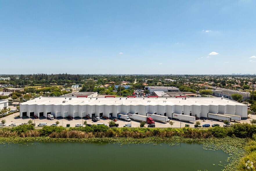 More Photos Of 13202 NW 107th Ave, Hialeah Gardens Warehouse For Sale