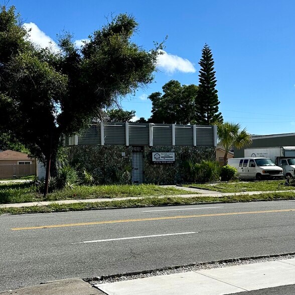 More Photos Of , Saint Petersburg Unknown For Sale