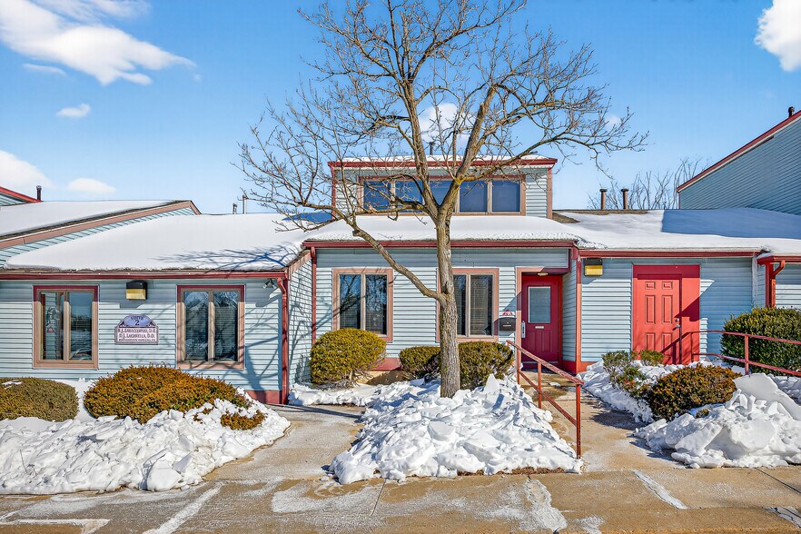 Primary Photo Of 100 Heritage Valley Dr, Sewell Medical For Sale