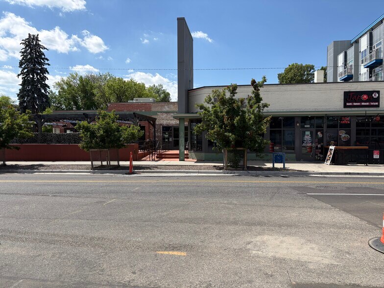 More Photos Of 3520-3570 E Colfax Ave, Denver Bar For Lease