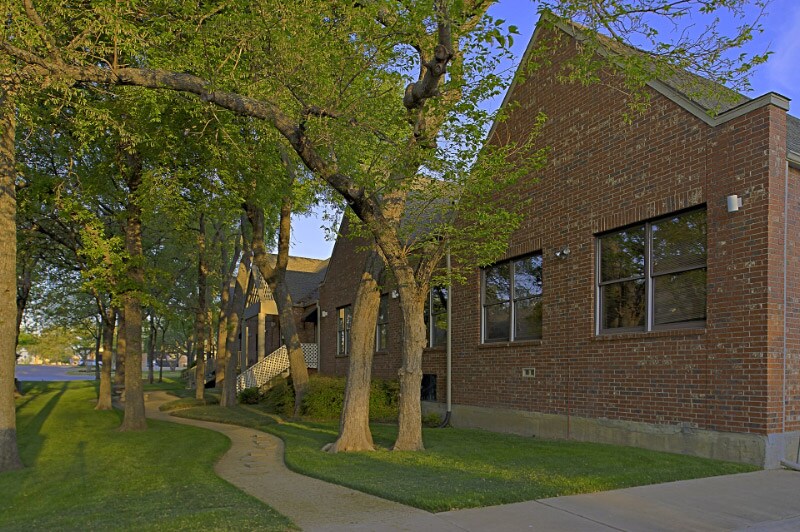 More Photos Of 230 N Park Blvd, Grapevine Medical For Lease