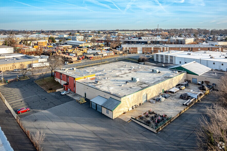 More Photos Of 480 Mundet Pl, Hillside Manufacturing For Sale