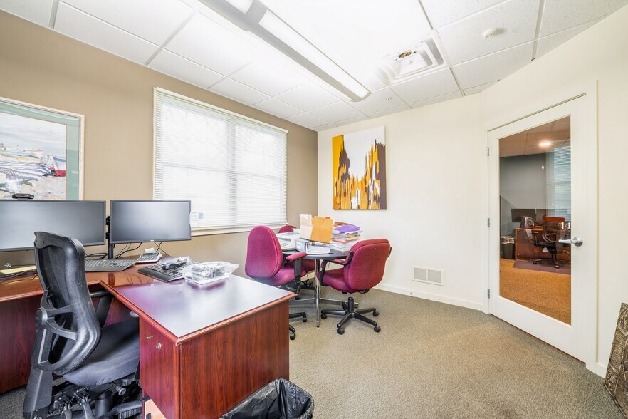 More Photos Of 54 Friends Ln, Newtown Office For Sale