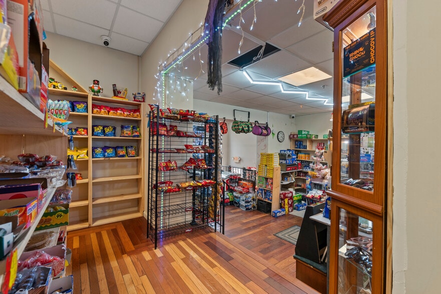 More Photos Of 3344 E Baltimore St, Baltimore Storefront Retail Residential For Sale