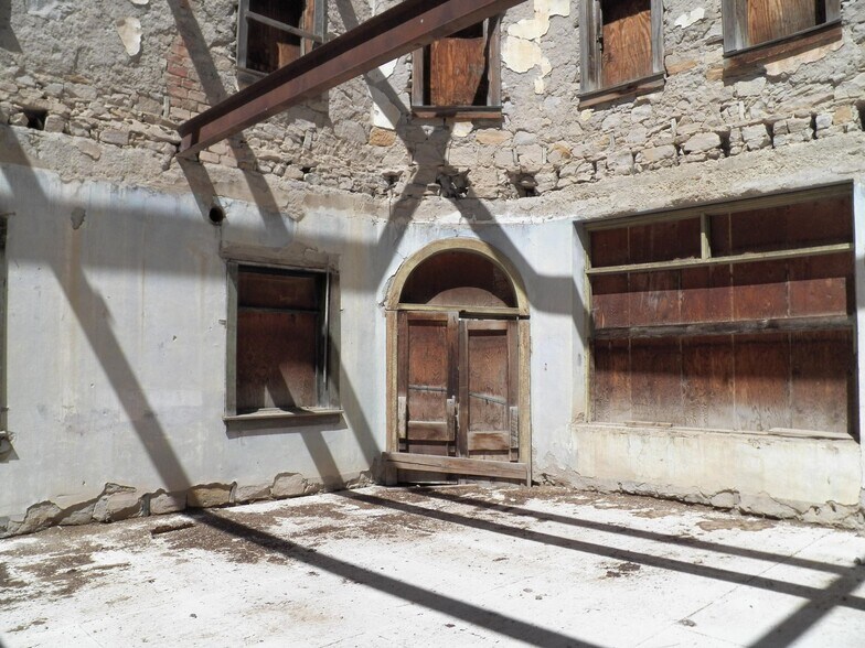 More Photos Of 102 E Main St, Aguilar Specialty For Sale