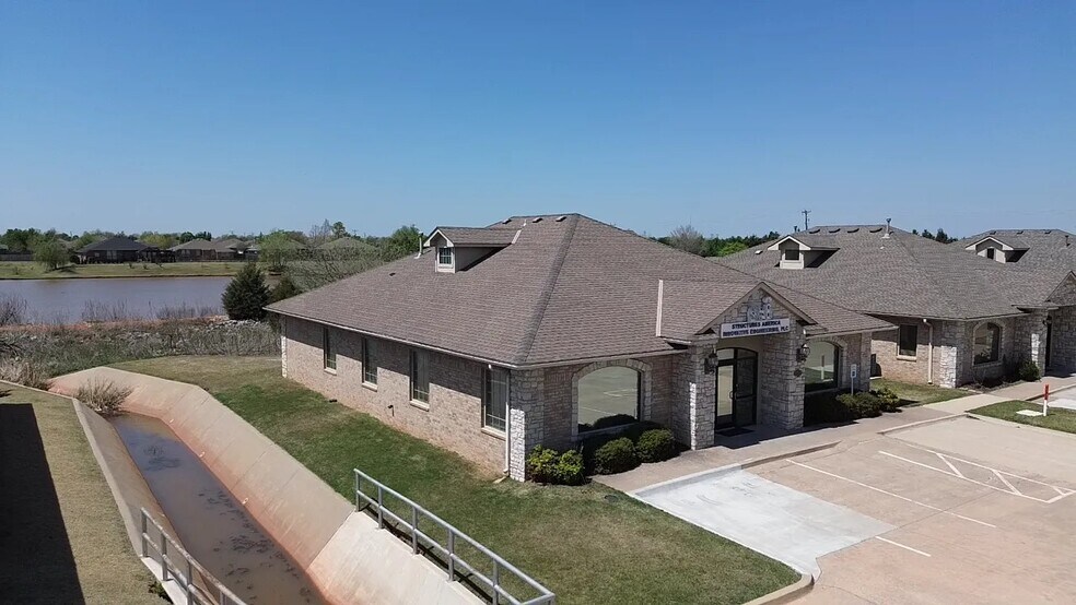 More Photos Of 2240 NW 164th St, Edmond Office For Sale
