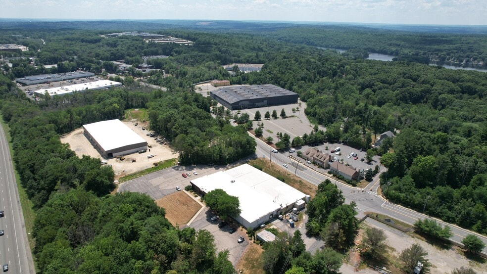 More Photos Of 75 South St, Hopkinton Manufacturing For Lease