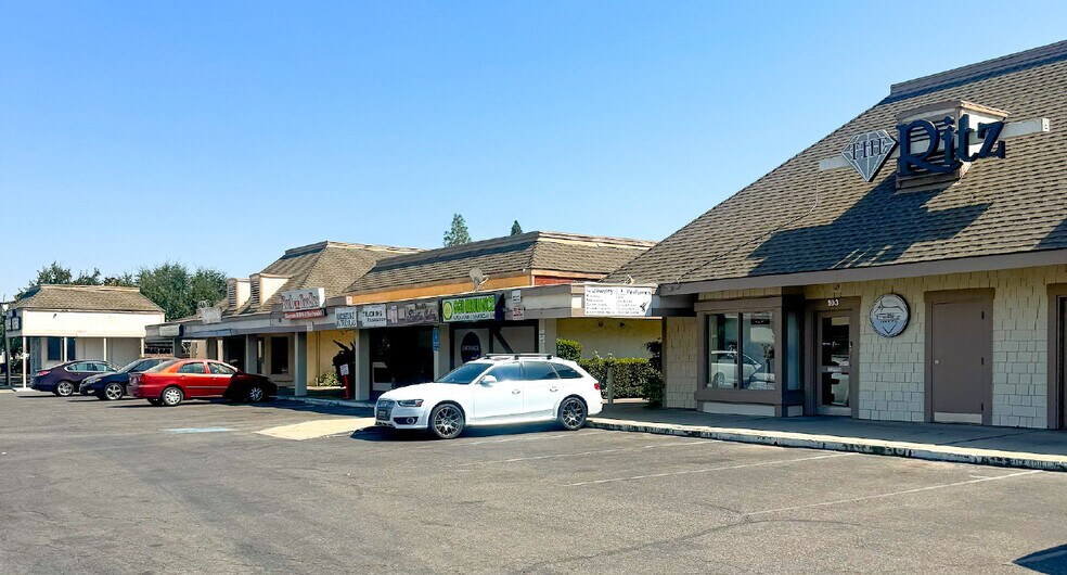 More Photos Of 2221-2261 W Shaw Ave, Fresno Unknown For Lease