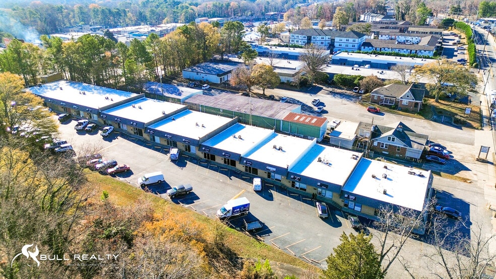 More Photos Of 5891 New Peachtree Rd, Doraville Warehouse For Lease