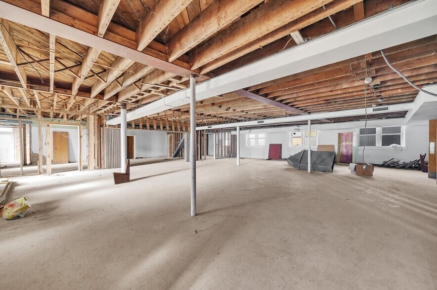 More Photos Of 404 N Elm St, Marshville Religious Facility For Sale