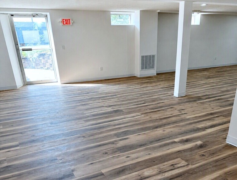 More Photos Of 3848 Harrison St, Bellevue Medical For Sale