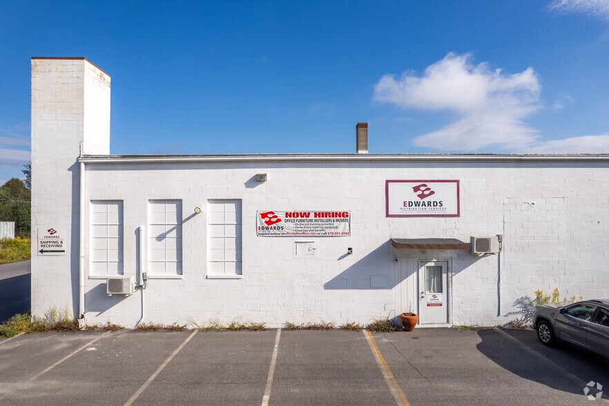 More Photos Of 600 S Poplar St, Hazleton Service For Lease