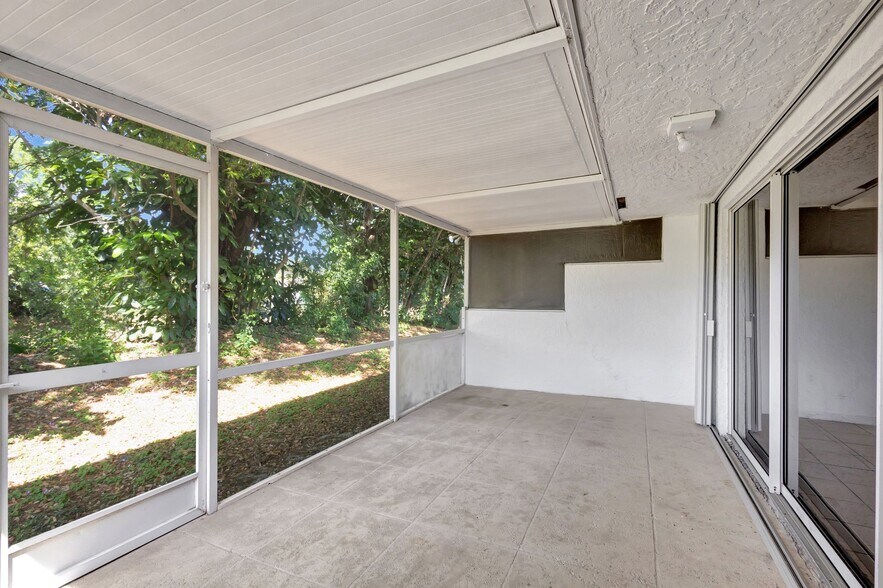 More Photos Of , Palm Beach Gardens Multifamily For Sale