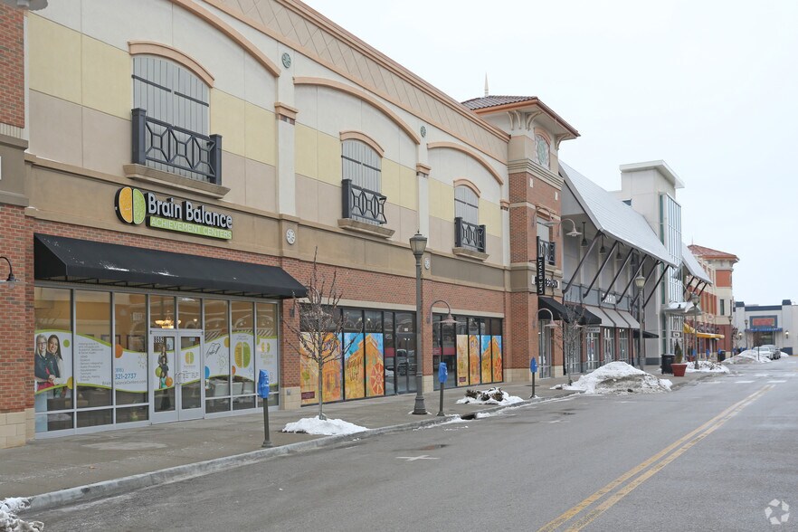 More Photos Of 7200 NW 86th St, Kansas City Unknown For Lease