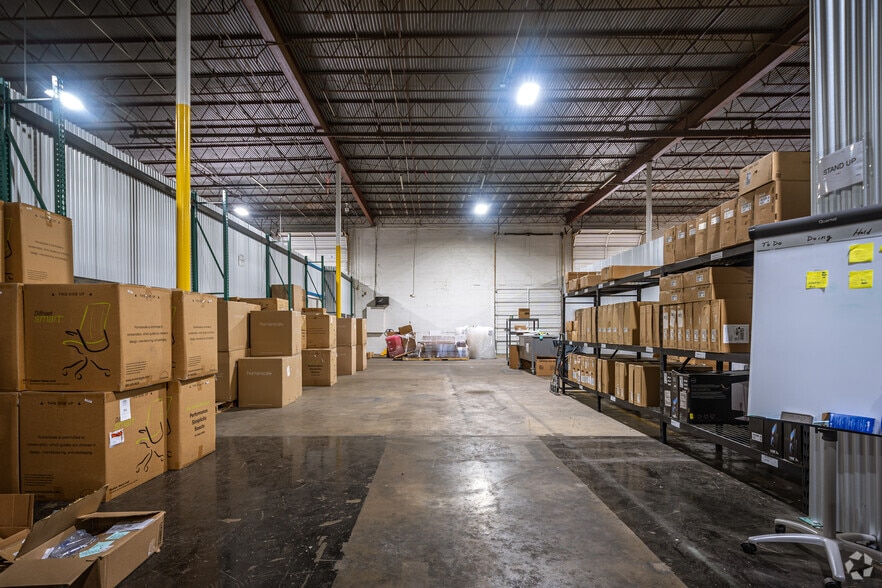 More Photos Of 1401 Greengrass Dr, Houston Warehouse For Lease