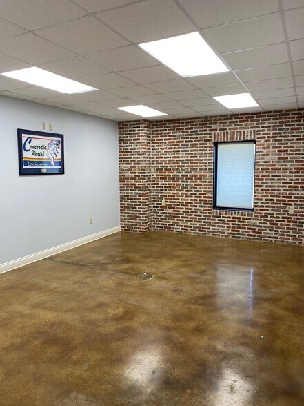 More Photos Of 4894 W Hwy 84, Vidalia Warehouse For Sale